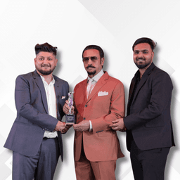 National Achievers Award Presented